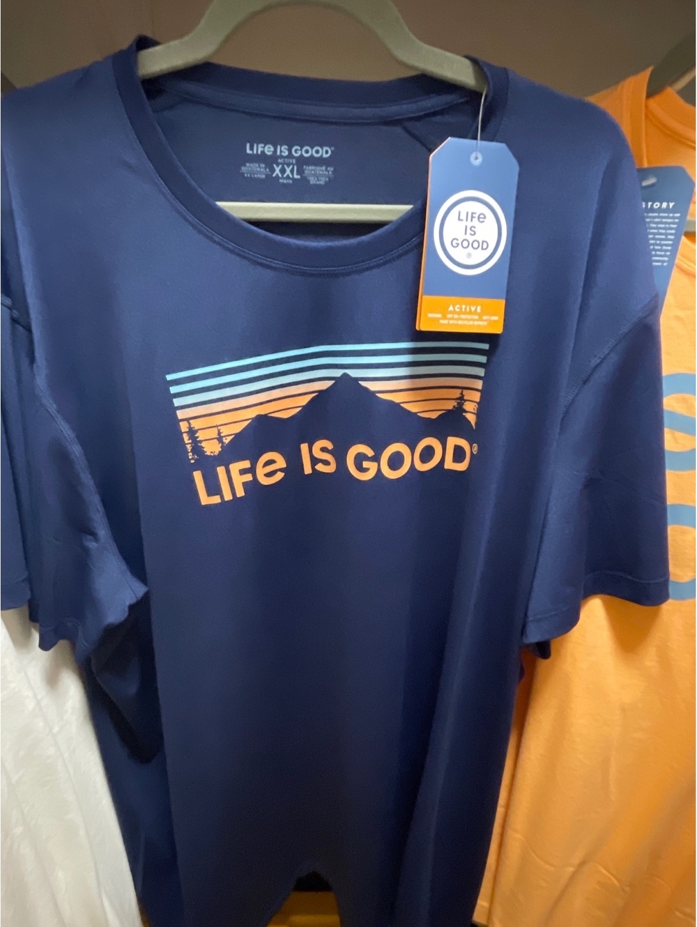 Life is Good Men's Active Tee Scenic Mountain View XXL Navy Blue